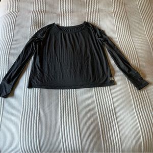 Vuori long sleeve top